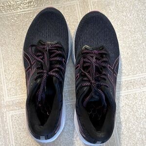 ASICS women’s GT-2000 10